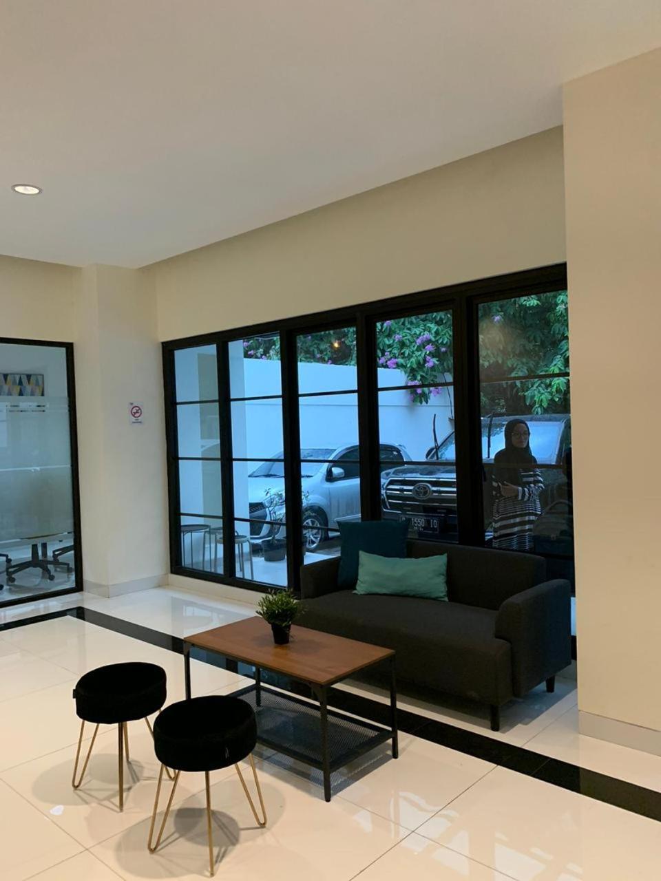 Hotel Bianco Costel Bogor Esterno foto