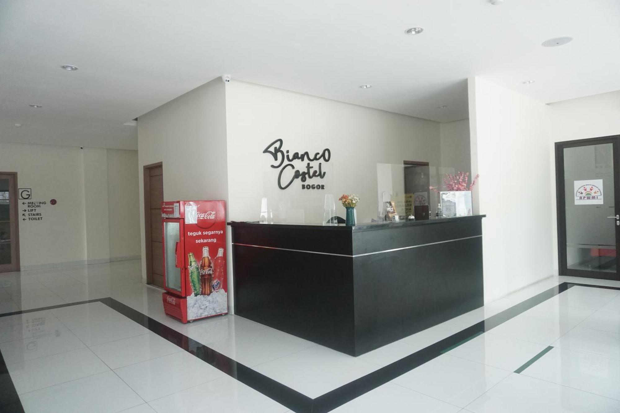 Hotel Bianco Costel Bogor Esterno foto