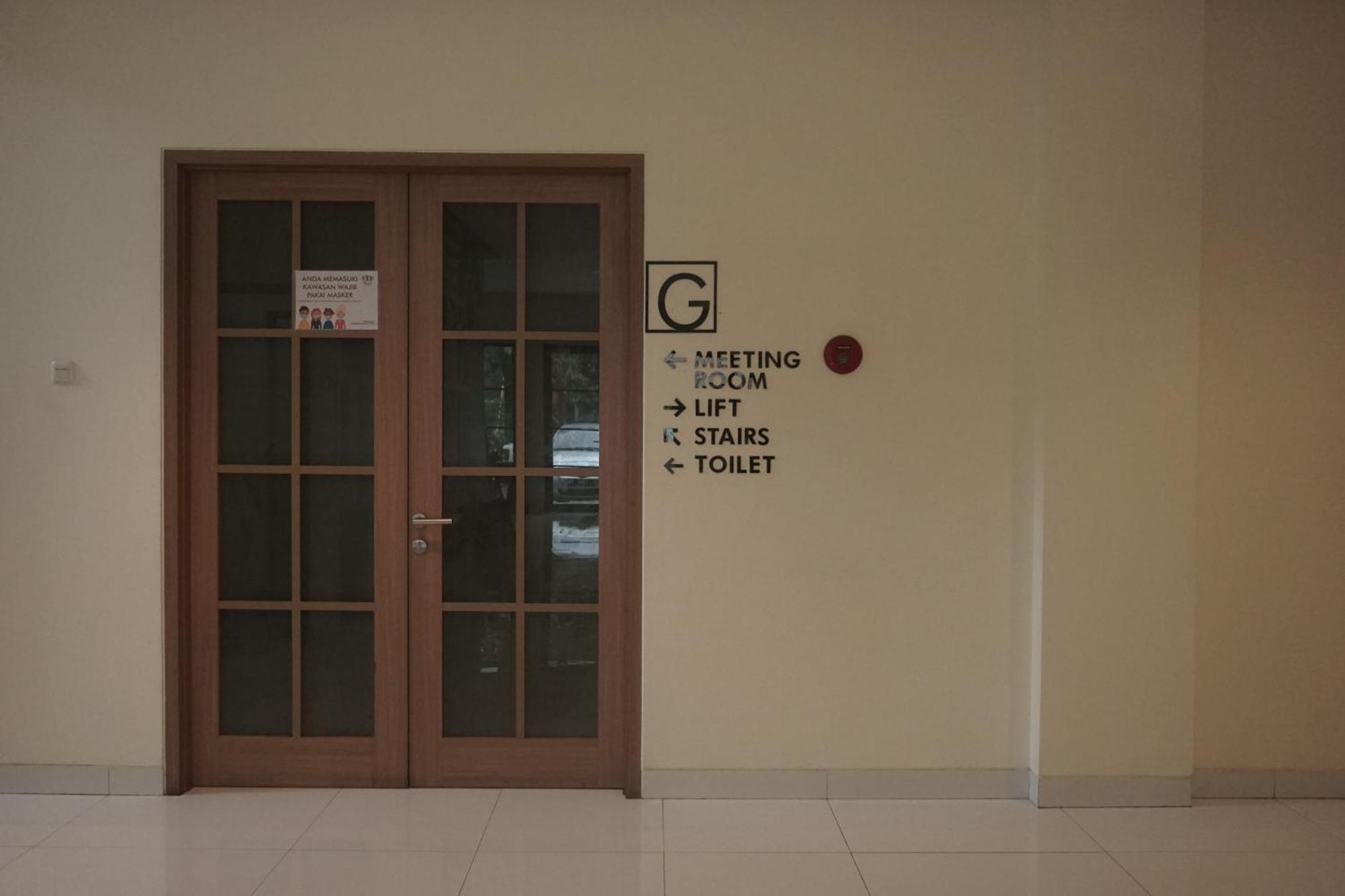Hotel Bianco Costel Bogor Esterno foto